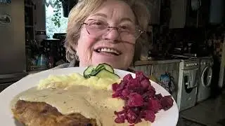 ШНИЦЕЛЬ  НАСТОЯЩИЙ  ВКУСНЫЙ  ИЗ  СТАЛОВКИ