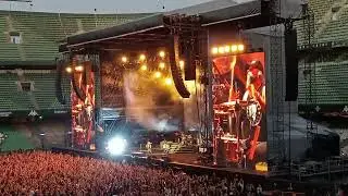 Guns N' Roses - It's So Easy & Mr. Brownstone - Sevilla 2022 [Part1/24]