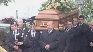 Widow leads tributes for shark attack victim Ian Redmond