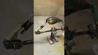 Custom Lure Painting Crappie Pattern #crankbait #fishing #customlure #art #fish #lurebuilding