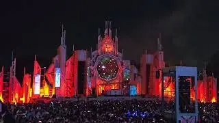 Electrisize 2025 Endshow from VIP Stage 