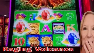 Raging Volcano FIREBALLS 🔥🔥💰MINOR WON 💥 I have to play this every time I see it