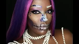 Pretty Studded Halloween Skull
