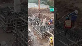 Pouring concrete#construction #diy #shorts #subscribe @voandailyconstruction168