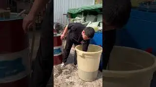 #how #hydraulicoil #oil #factory #chemicalfactory #youtubeshorts #oilfactory #diy #automobile