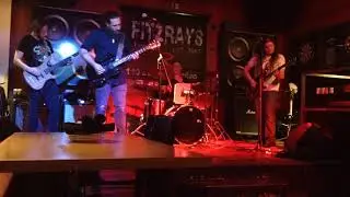 DANK CITY - UNDERNEATH LIVE @ FITZRAYS 1/3/18