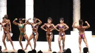 2009日本ボディビル選手権大会　女子　ポーズダウン