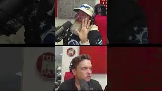 Наступая на него