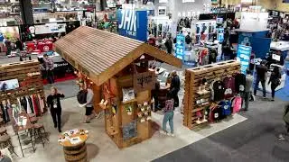 Impressions Expo 2020 Long Beach Show: Awkward Styles