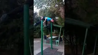 Лекичка тренировка 🤖#calisthenics #discipline #motivation #professional #15years #👹👺#viral#fypシ゚