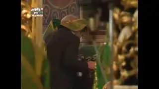 Vlad Filat, impartasit departe de ochii enoriasilor  Politic