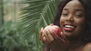 AMLA , Offers Numerous Health Benefits,  Boosting Immunity, Supporting Metabolism. High In Vitamin C
