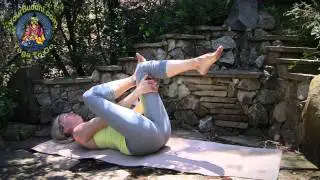 YourBuddhi.com - Love Your Low Back w/ Amanda McCarroll