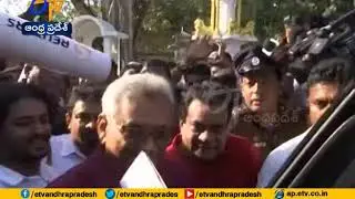 Sri Lanka's Rajapaksa in Close Fight | for President | Early Vote Count Shows