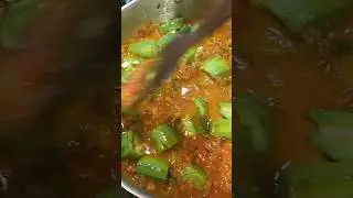 Different way to cook Stuffed Ridge Gourd Curry #shorts #cookingshorts ##mayuskitchen