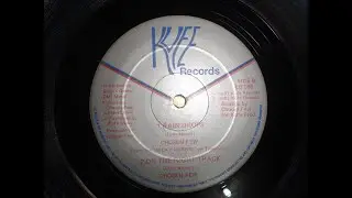 Chosen Few - On The Right Track  1987  (UK - 12'' Kufe Records)  Sllct-TV