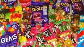 choklet,candy,lotsofcandies,lotsofchoclates,colorful candy,gems #chocolate#asmr#food#satisfying#like
