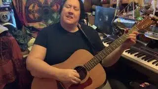 Claudine West - guitar looping ideas 2020