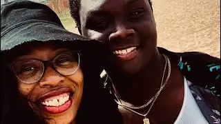 I MET THIS RESILIENT WOMAN @ A GRADUATION PARTY 🥳💪🏾 THE BLUE HAIR ATTRACTED ME 🥰