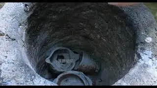 Man living alone in the jungle, building shelters with bare hands. [ AUTHENTIC BUSHCRAFT SURVIVAL ]