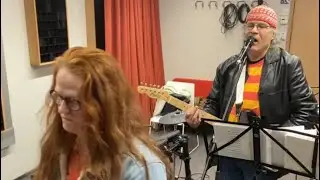 Session with guitar, keyboards, percussion 30.1.26Best cosmic boogie for you to love @AtomicNinel