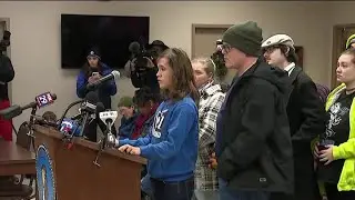 Community pushes for Quakertown police chief to be suspended