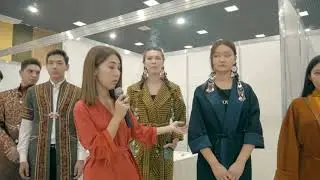 Kazakh models at the online fashion show in national style/MA Sulumodels