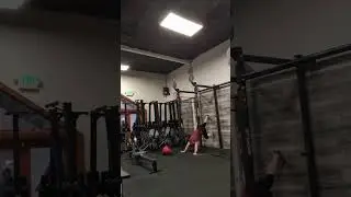 Wall ball/wall walk/T2B
