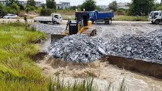 Start Amazing Project!! Stone Filling Deep Pond In Flooded Area Use SHANTUI Bulldozer & Dump Truck