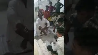 बाबा हीरामन की सवारी आते हुए