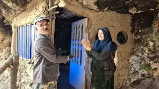 Добрый человек подарил бездомной матери дом ее мечты — шокирующая развязка.