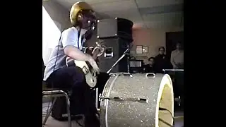 Bob Log III - Transit Workers Hall, Hamilton Apr 11 99 * School Bus * My Shit Is Perfect * Log Bomb