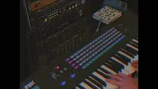 Parsedalis on Prophet 2000, Dynacord DRP16, Ibanez UE405