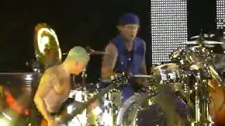 Red Hot Chili Peppers 2011-12-10 Palasport Olimpico, Turin, IT [AMT #1]