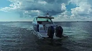 2025 Formula 380 SSC | Luxury Sport Crossover | Liquid Yachts Brokerage