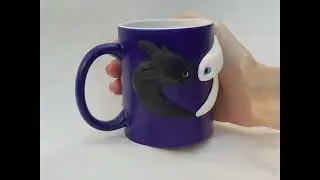 Blue Chameleon Cup Toothless and Light Fury 