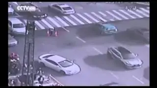 traffic police officer spots a weird crack on the road