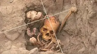 Pre-Incan tombs uncovered at Lima site
