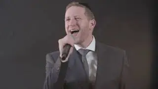 DOVID LOWY🎤+ MENACHEM HERMAN🎸-Wedding Dance Live! - דוד + מנחם