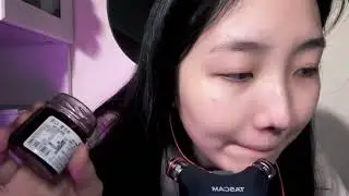 Finger in jam