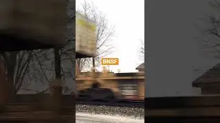 BNSF Intermodal Train Blasting Through Sugar Grove illinois