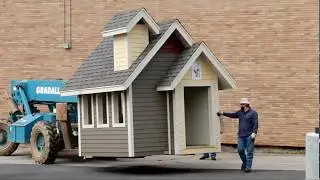 Nabholz Delivers Custom Playhouse to Ronald McDonald House