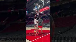 getting game ready with Caleb Love 🏀