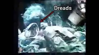 Corey Taylor's mask fell off during a headbang at a concert in 2001