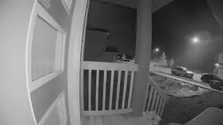 Security Camera Outside Hotel Captures Falling Meteor - 1066631