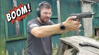 Когда Бог злится, он достает 45-калиберный пистолет.