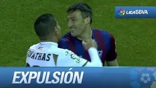Expulsi&oacute;n de Piovaccari por un codazo a Albacar