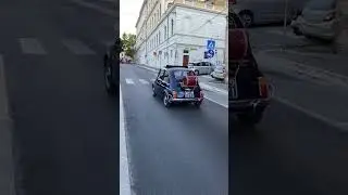 Fiat 500 L (1971) &ndash; Wundersch&ouml;ner Klassiker | Dunkelblau & Bordeaux | Heckgep&auml;cktr&auml;ger + Bauletto