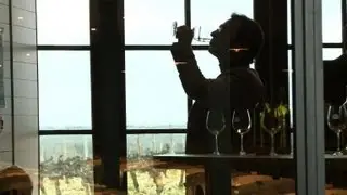 Industry insiders get 'first taste' of 2012 Bordeaux vintage