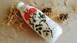 DIY Bottle Painting - Upcycle Glass Bottles - How To Paint On Glass
